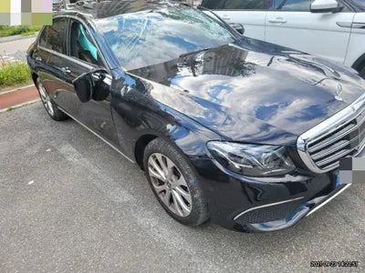 2020 Mercedes-Benz E 300 W1KZF4KB2LA811119 VIN:W1KZF4KB2LA811119