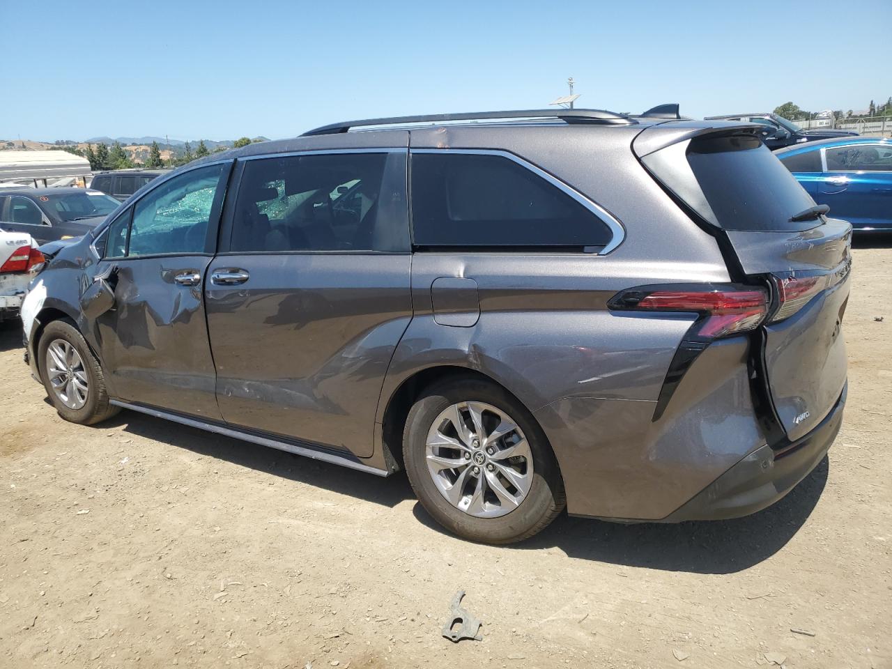 2022 TOYOTA SIENNA XLE VIN:WP0AA2A8XNS255297