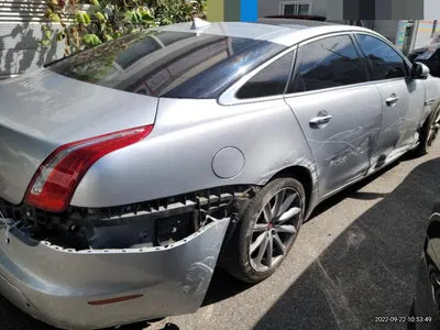 2015 Jaguar XJ SAJAA2222FNV79131 VIN:SAJAA2222FNV79131