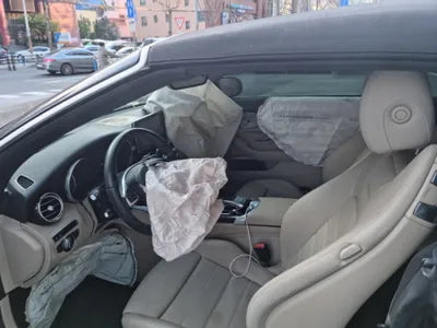 2017 Mercedes-Benz C 200 WDDWK4CB7HF490184 VIN:WDDWK4CB7HF490184