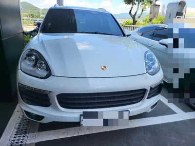 2015 Porsche Cayenne VIN: