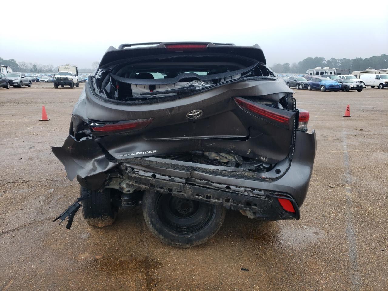 2024 TOYOTA HIGHLANDER LE VIN:5TDKDRAH6RS052135
