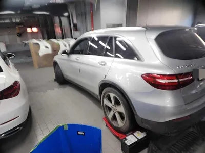 2017 Mercedes-Benz GLC 220 VIN: