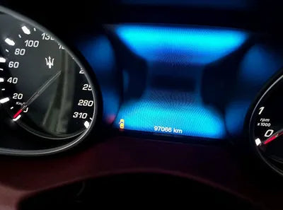 2017 Maserati Levante ZN661XUG6HX253011 VIN:ZN661XUG6HX253011