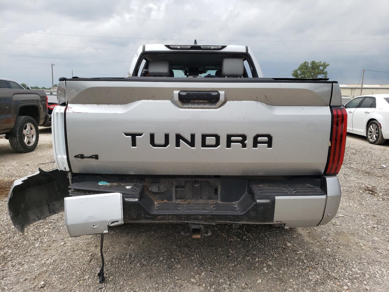 2022 TOYOTA TUNDRA CREWMAX SR VIN:5TFLA5DB7NX037676