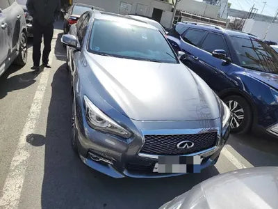 2015 Infiniti Q50 VIN: