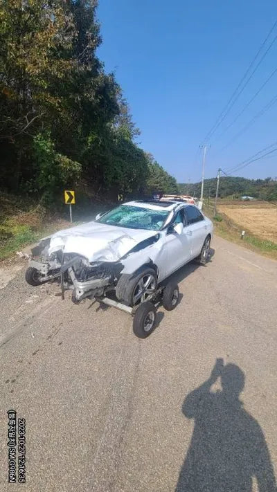 2018 Mercedes-Benz E 220 WDDZF0FB9JA464274 VIN:WDDZF0FB9JA464274