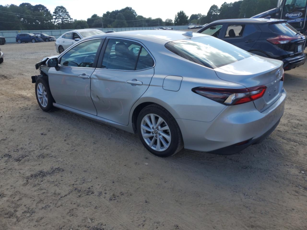 2022 TOYOTA CAMRY LE VIN:4T1C11AK8NU015468