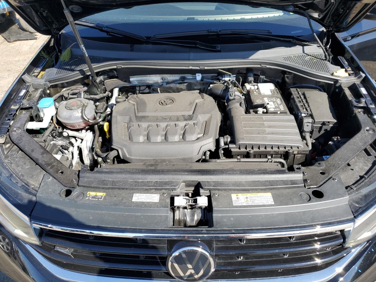 2024 VOLKSWAGEN TIGUAN SE R-LINE BLACK VIN:3VV8B7AX7RM030030