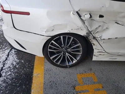 2017 Kia Stinger KNAE351BBJS001924 VIN:KNAE351BBJS001924