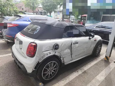 2021 MINI Cooper VIN: