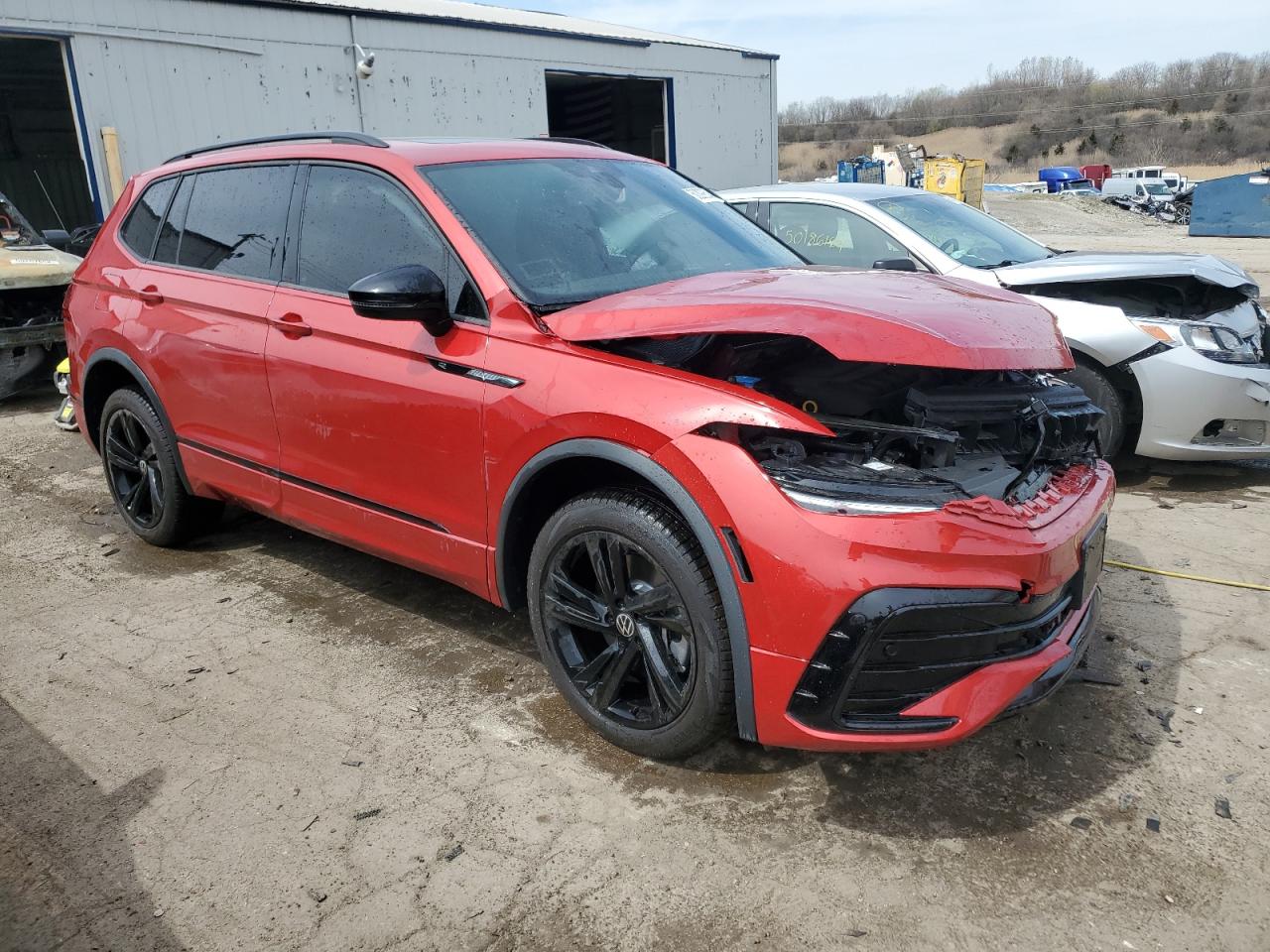 2024 VOLKSWAGEN TIGUAN SE R-LINE BLACK VIN:3VV8B7AX4RM050395