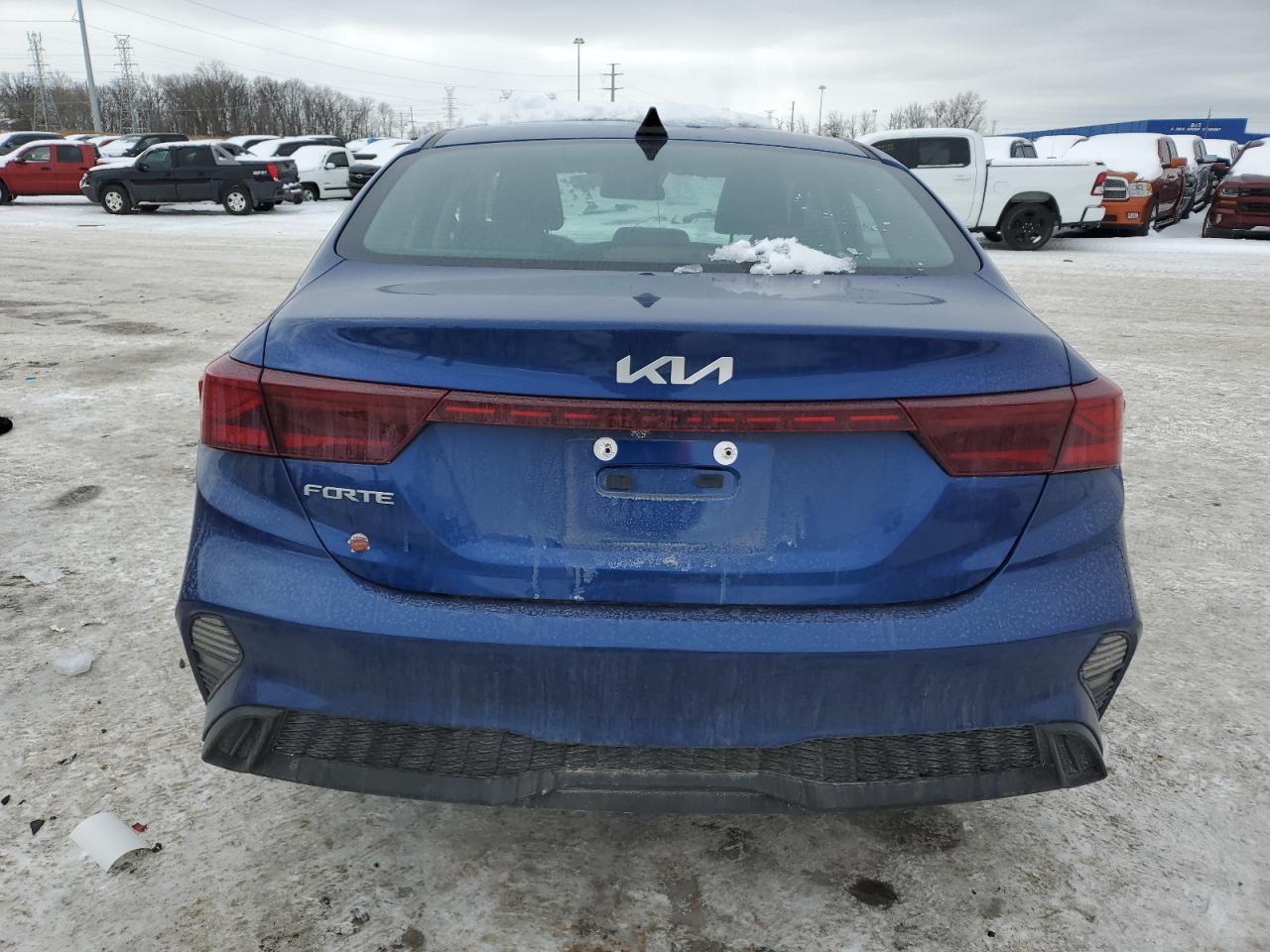 2024 KIA FORTE LX VIN:3KPF24AD9RE819431