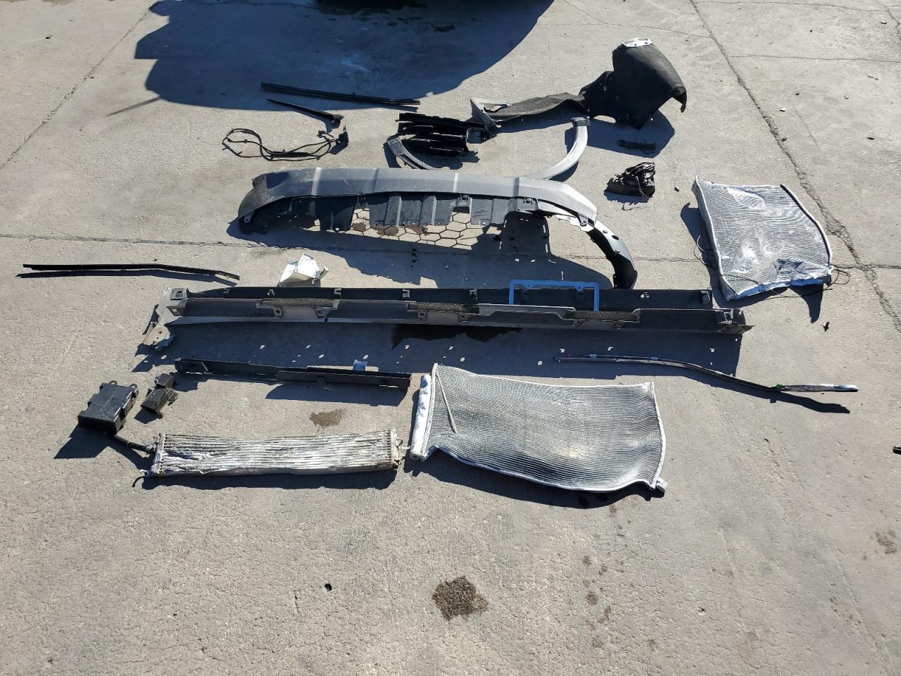 2024 HONDA CR-V SPORT VIN:7FARS5H59RE003187