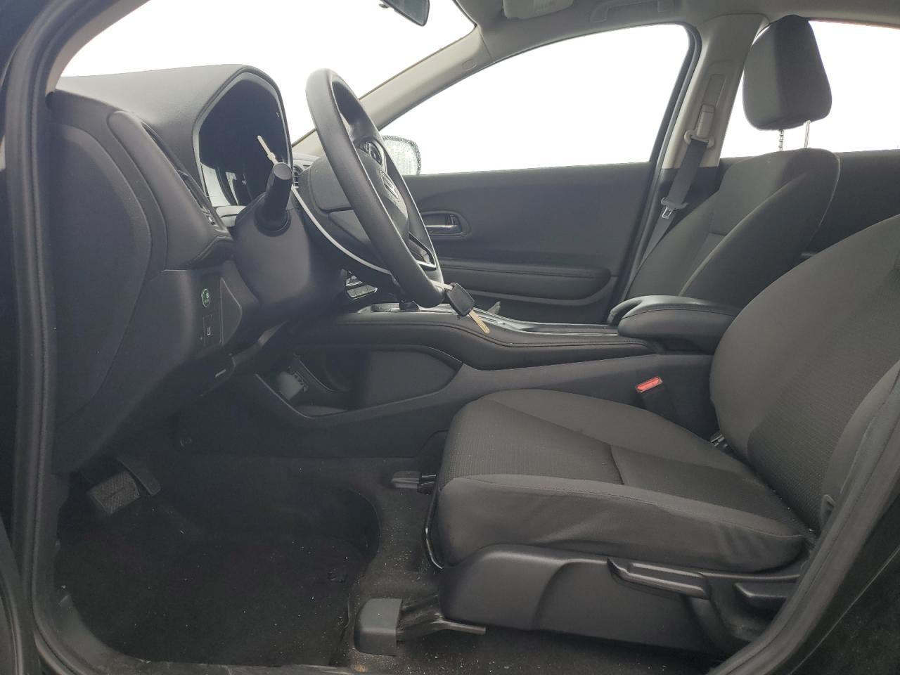 2022 HONDA HR-V LX VIN:3CZRU5H38NM728431