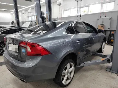2016 Volvo S60 VIN:
