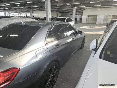 2015 Mercedes-Benz E 220 VIN: