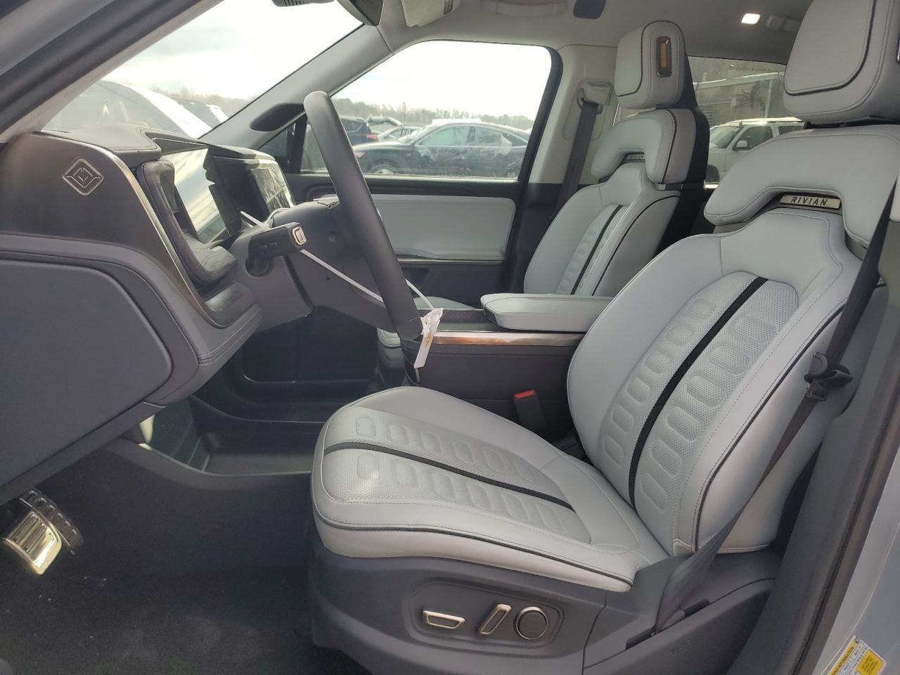 2022 RIVIAN R1T ADVENTURE VIN:7FCTGAAA4NN014249