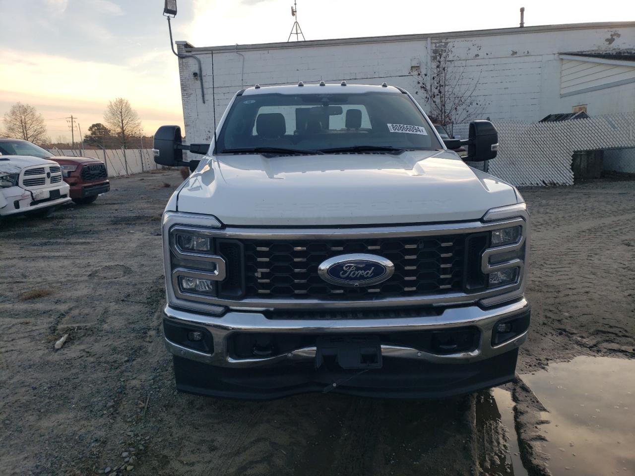 2024 FORD F350 SUPER DUTY VIN:1FT8W3DM8REC02732