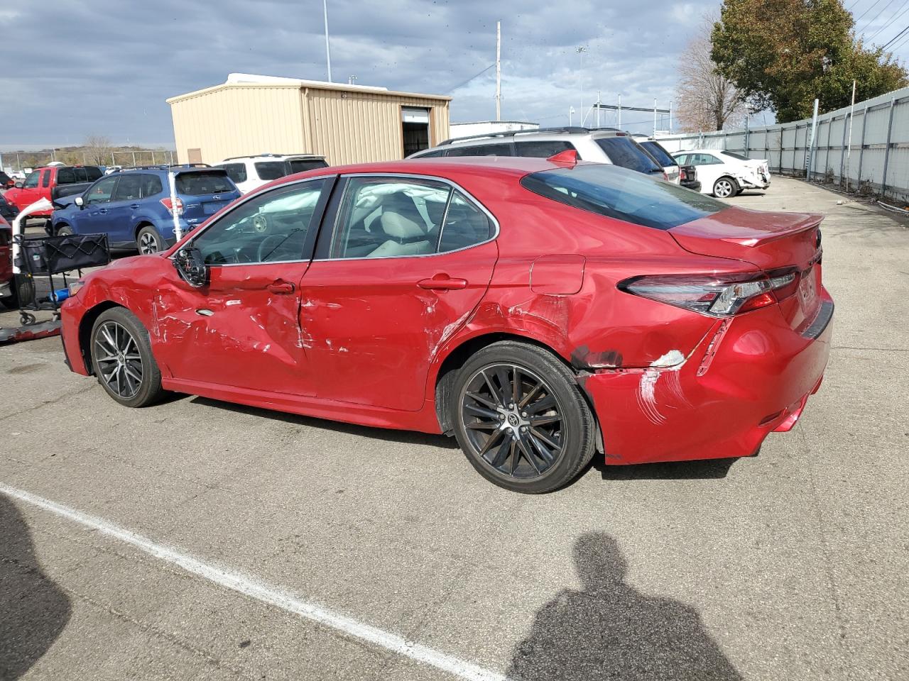 2022 TOYOTA CAMRY SE VIN:4T1T11AKXNU055325