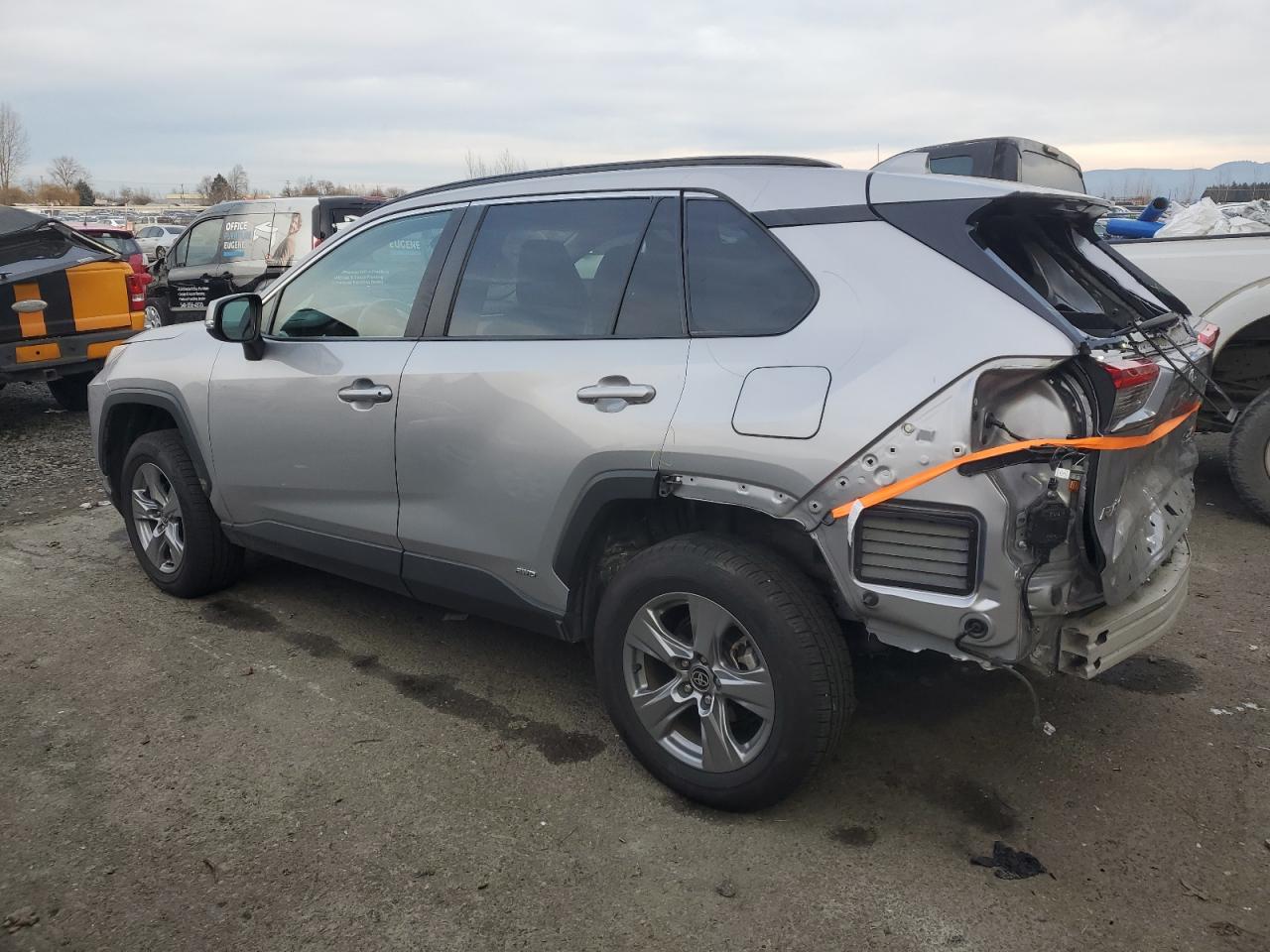 2022 TOYOTA RAV4 XLE VIN:4T3RWRFVXNU067141