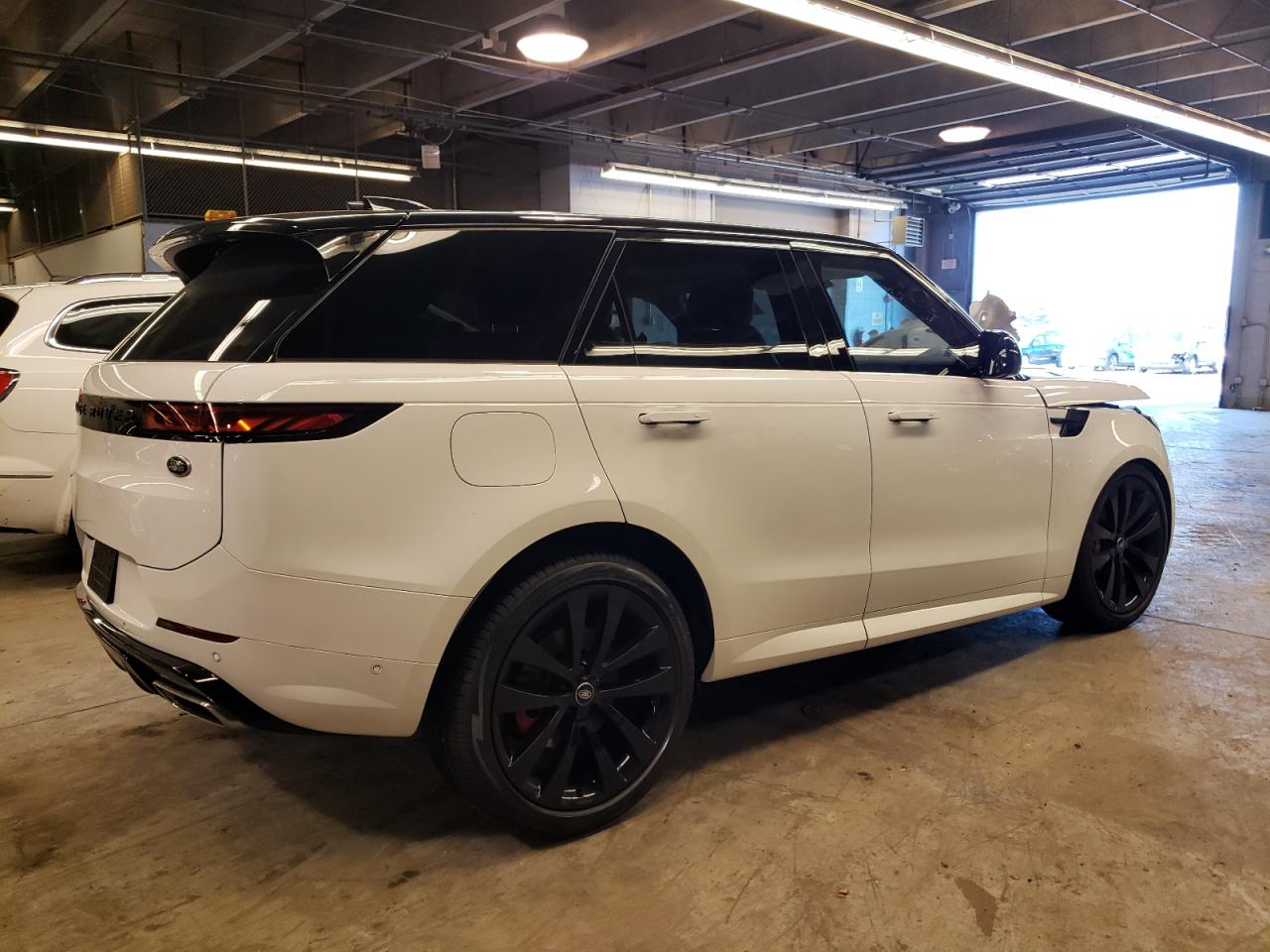 2023 LAND ROVER RANGE ROVER SPORT DYNAMIC SE VIN:SAL1L9FU4PA135540