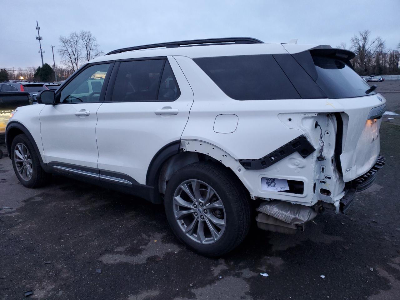 2022 FORD EXPLORER XLT VIN:1FMSK8DH2NGB57637