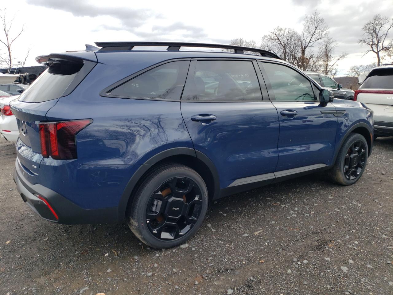 2024 KIA SORENTO EX VIN:5XYRHDJF7RG290819