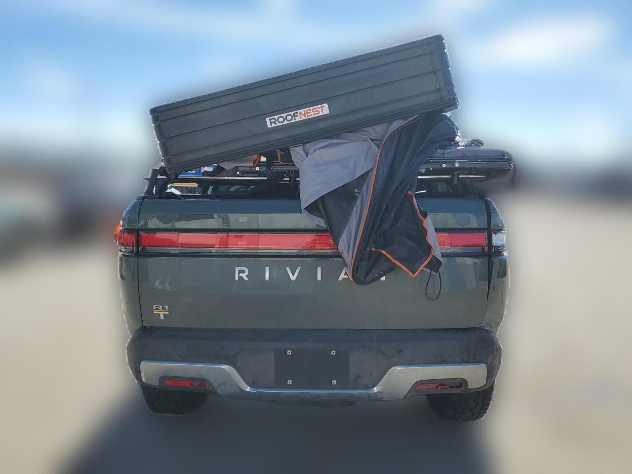 2022 RIVIAN R1T LAUNCH EDITION VIN:7FCTGAALXNN011762