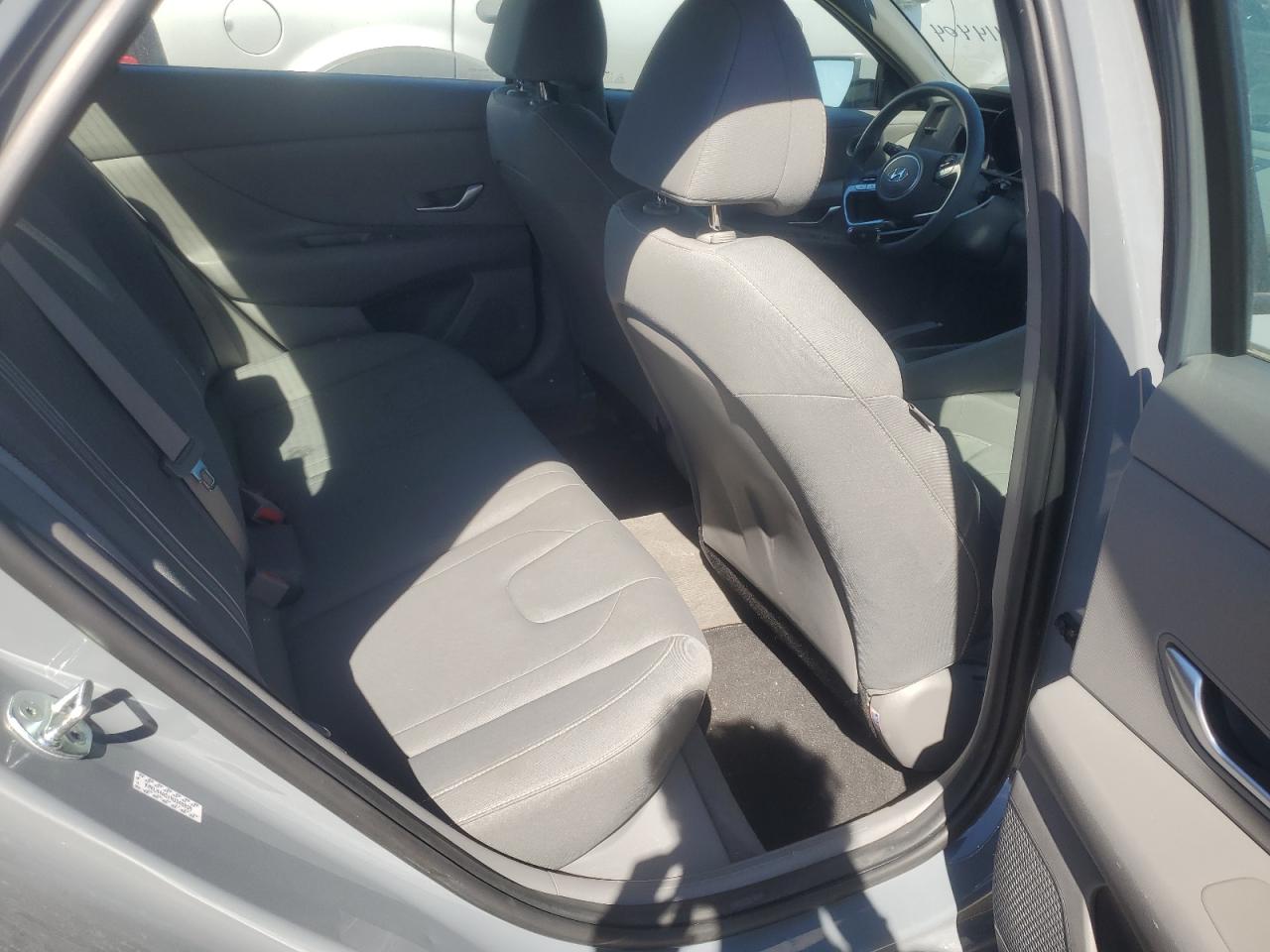 2022 HYUNDAI ELANTRA SEL VIN:KMHLM4AGXNU348839
