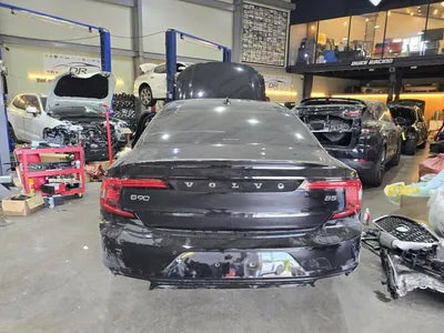 2021 Volvo S90 VIN: