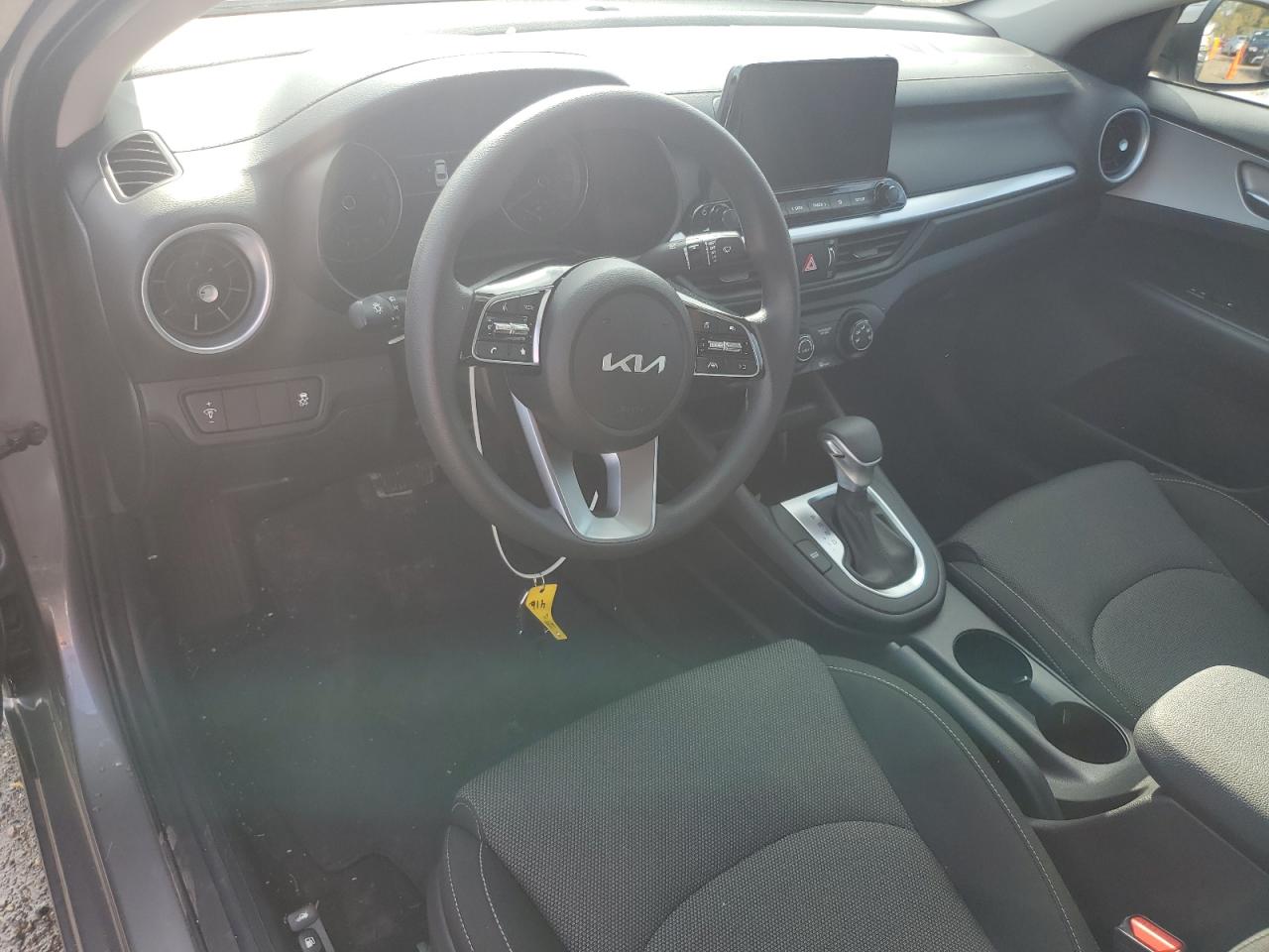 2024 KIA FORTE LX VIN:3KPF24ADXRE827912