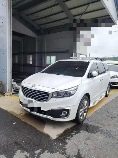 2017 Kia Carnival VIN: