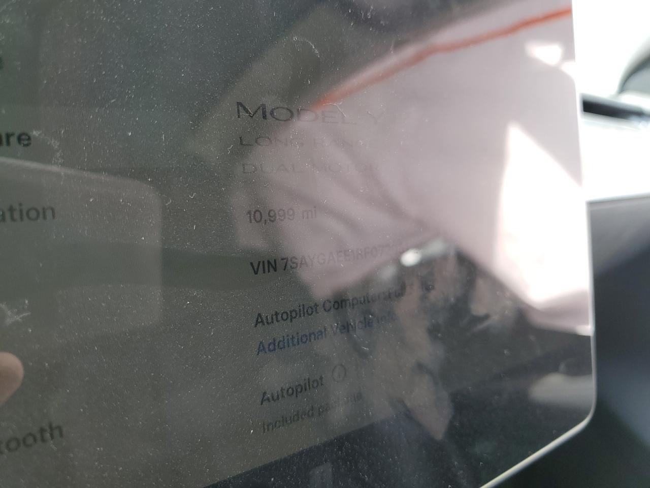 2024 TESLA MODEL Y  VIN:7SAYGAEE1RF072951