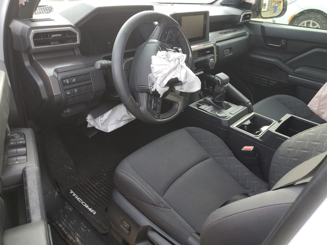 2024 TOYOTA TACOMA DOUBLE CAB VIN:3TMKB5FN8RM002818