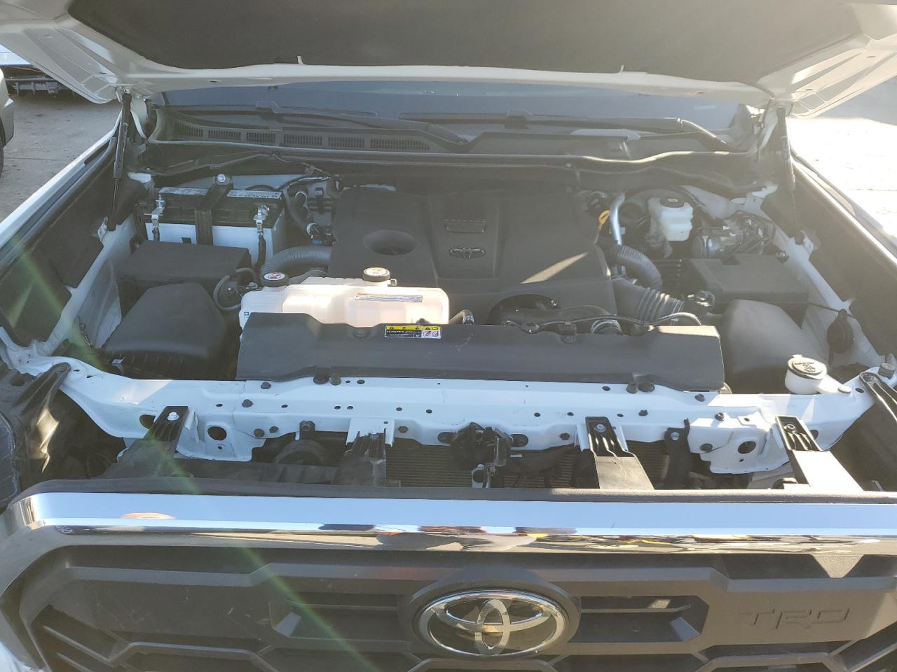 2022 TOYOTA TUNDRA CREWMAX SR VIN:5TFLA5AB0NX008542