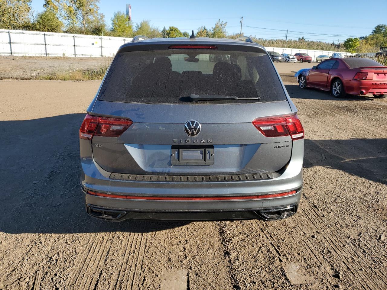 2022 VOLKSWAGEN TIGUAN SE R-LINE BLACK VIN:3VV8B7AX9NM101657