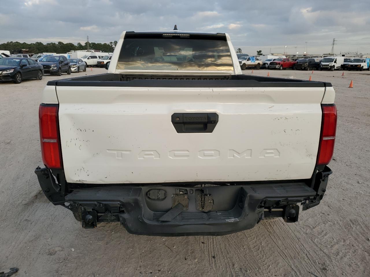 2024 TOYOTA TACOMA XTRACAB VIN:3TYJDAHN5RT001495