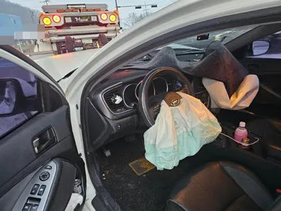 2015 Kia K5 KNAGN418BFA589973 VIN:KNAGN418BFA589973