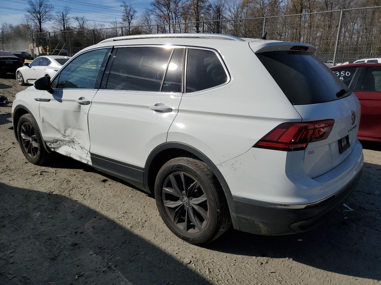 2022 VOLKSWAGEN TIGUAN SE VIN:3VV3B7AX8NM059296