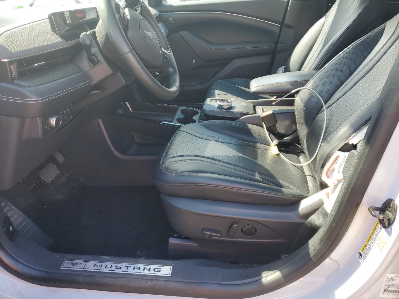 2022 FORD MUSTANG MACH-E PREMIUM VIN:3FMTK3SU6NMA15837