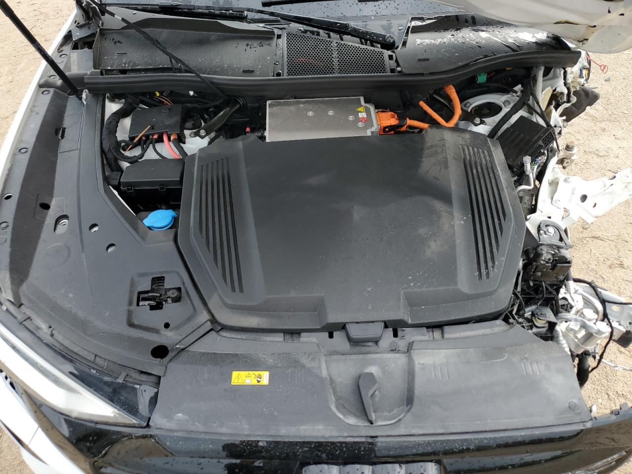 2024 AUDI Q8 E-TRON PREMIUM PLUS VIN:WA15AAGE8RB017425