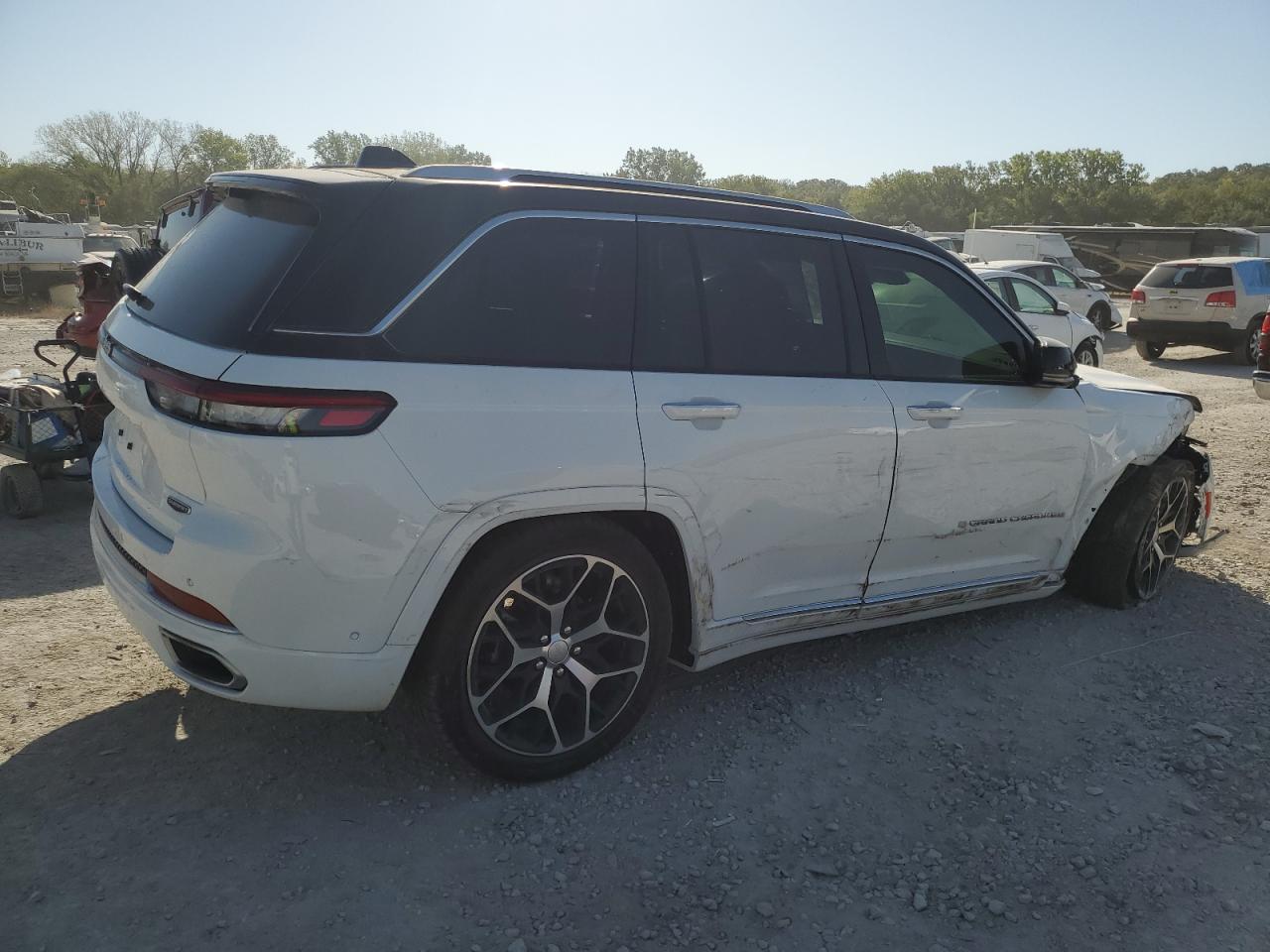 2022 JEEP GRAND CHEROKEE SUMMIT VIN:1C4RJHEG8N8609421