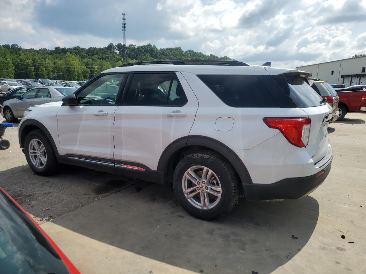 2022 FORD EXPLORER XLT VIN:1FMSK7DH8NGA51235