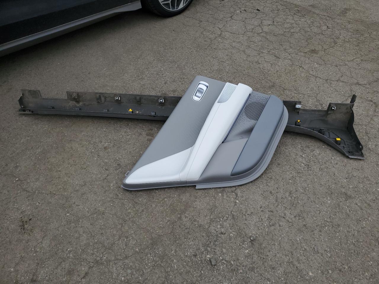 2023 HYUNDAI IONIQ 6 SEL VIN:KMHM34AC4PA022530