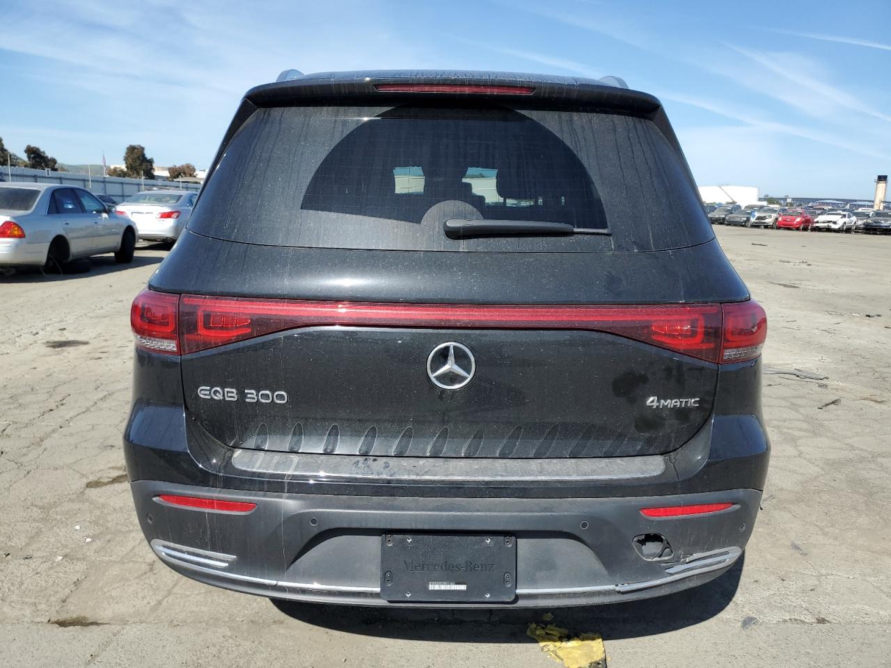 2022 MERCEDES-BENZ EQB 300 4MATIC VIN:W1N9M0KB2NN011403