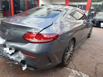 2016 Mercedes-Benz C 200 VIN: