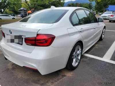2018 BMW 330 VIN: