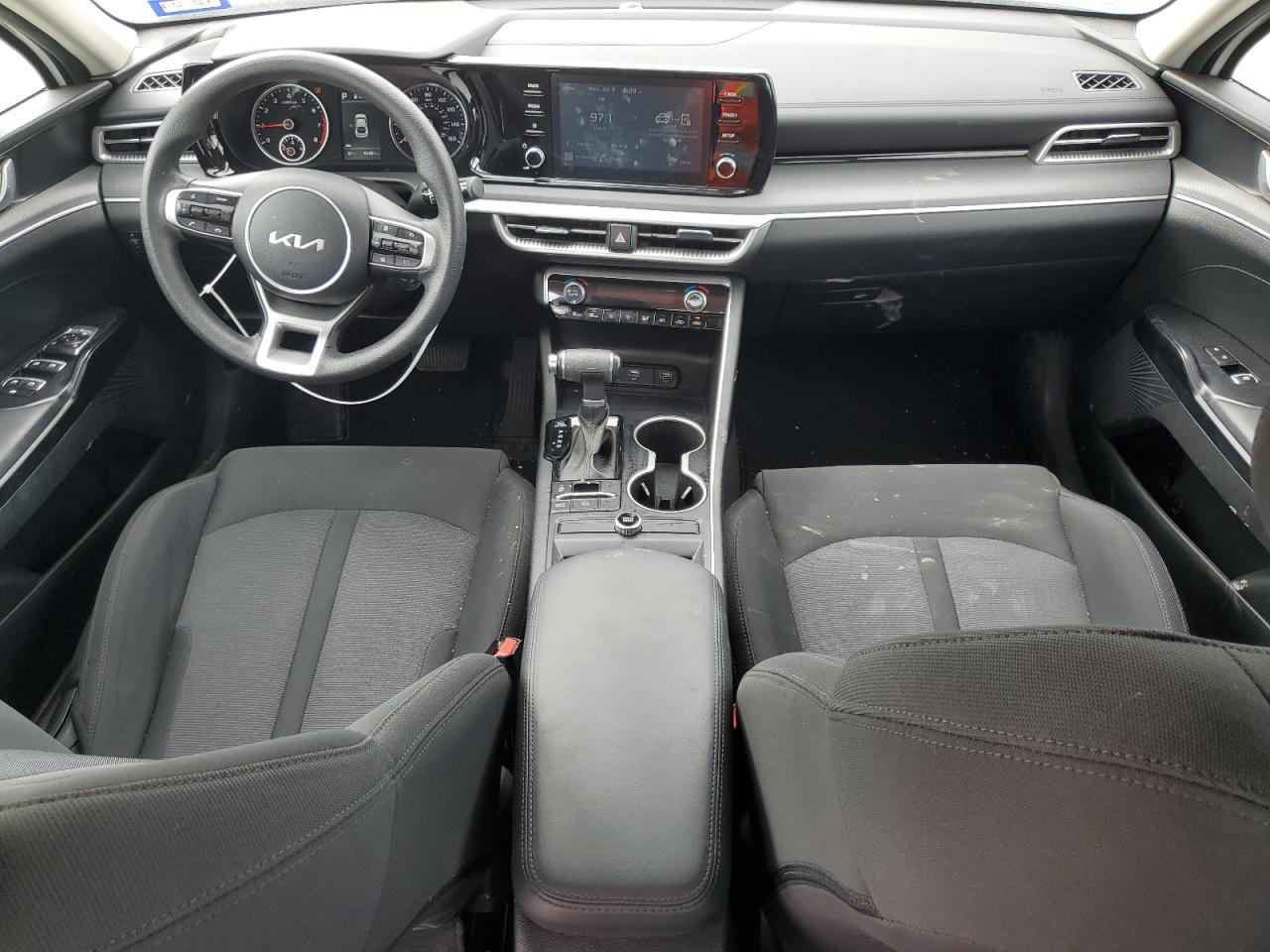 2022 KIA K5 LX VIN:5XXG24J24NG123404