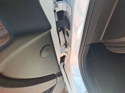 2016 Mercedes-Benz E 220 VIN: